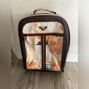 Roxy carry on luggage 22’